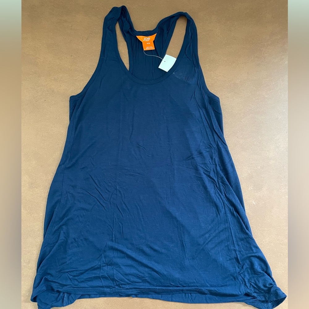 Joe Fresh light weight racerback tank top size Small- navy blue NWT - Picture 1 of 3
